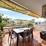 Apartment Oasis 9
