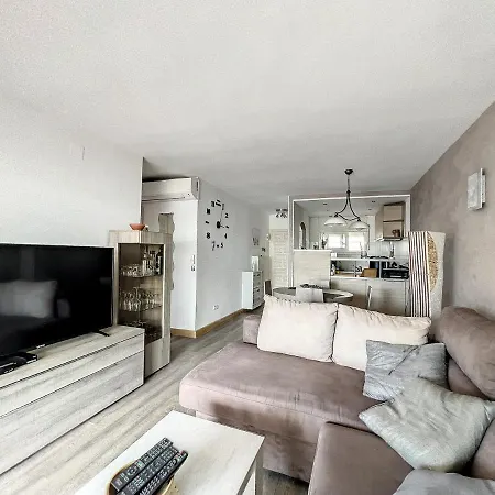 Apartment Oasis 9 *